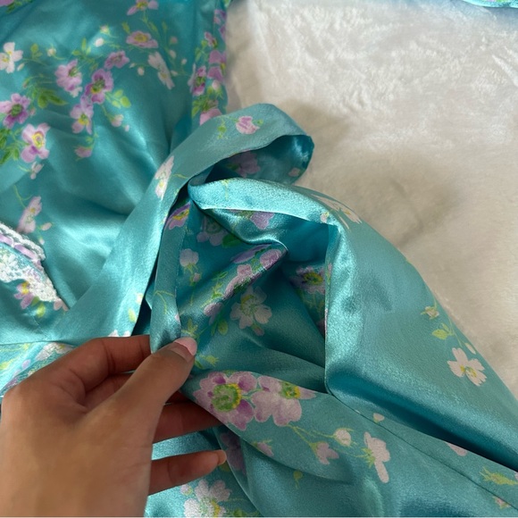 Teal Floral Lace Night Gown Robe - Picture 5 of 8